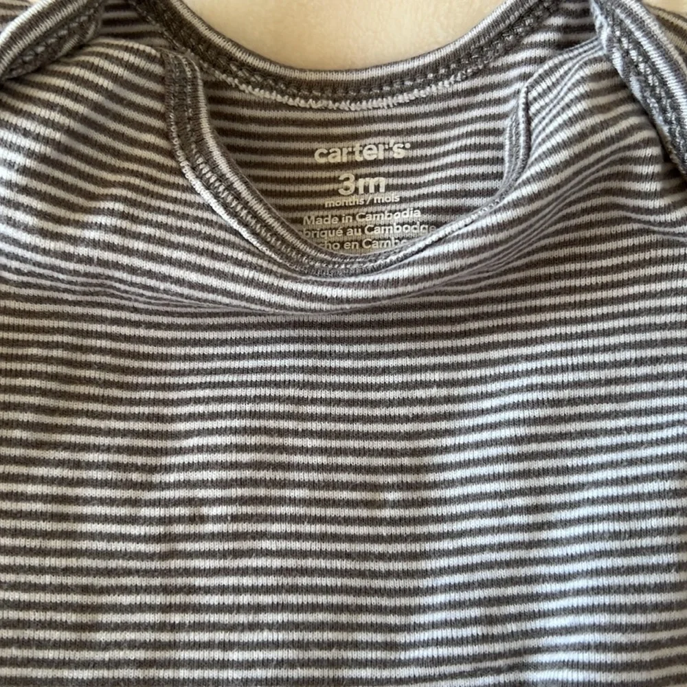 Carter’s bundle - Picture 3 of 3